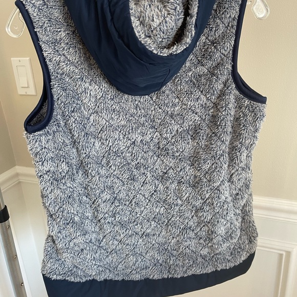 Womens Antigua Chicago Bears Vest size small - Picture 2 of 10